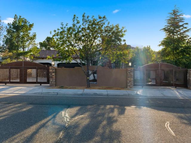 House for sale in New Mexico