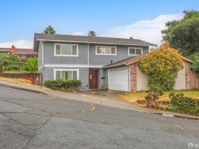 House for sale in Pinole, California