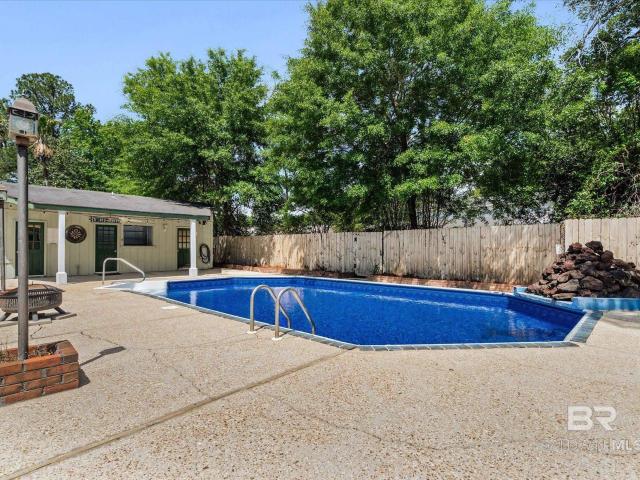 House for sale in Yester Oaks, Mobile