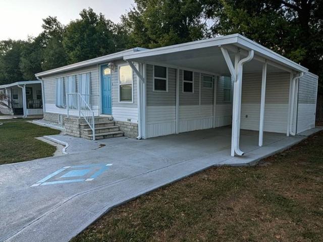 House for sale in Zephyrhills, Florida