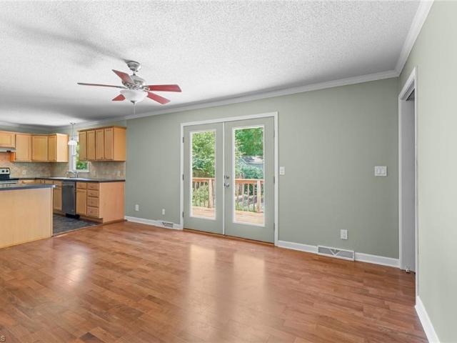 House for sale in Pfafftown, North Carolina