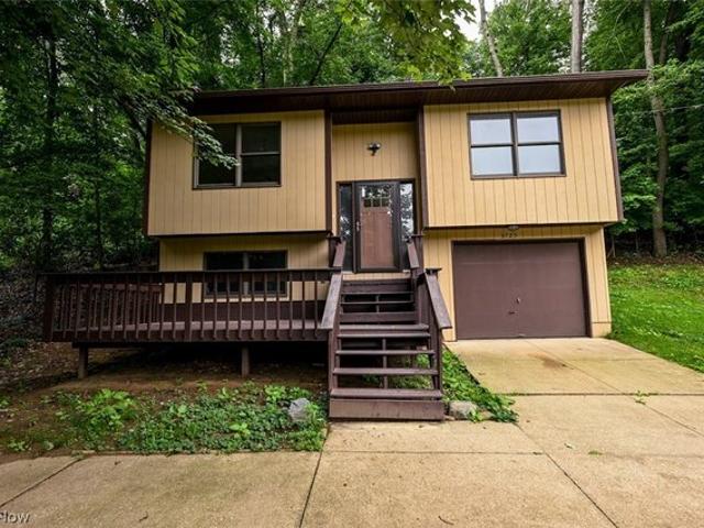 House for sale in Summit, Ohio