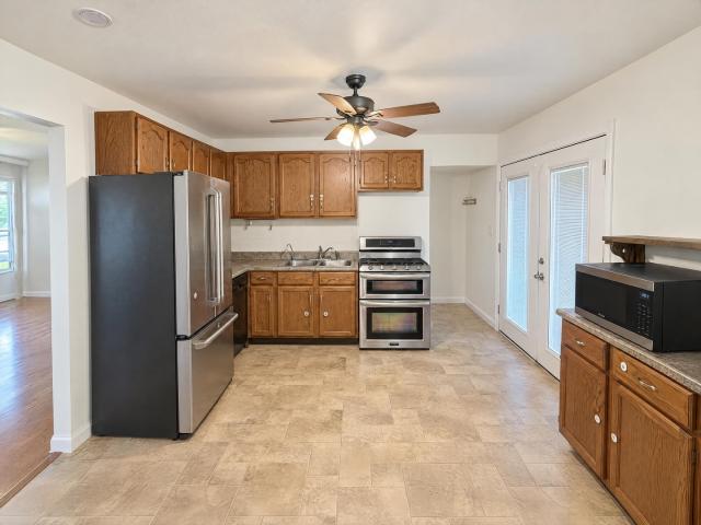 House for sale in Van Peterson Subdivision, Morris