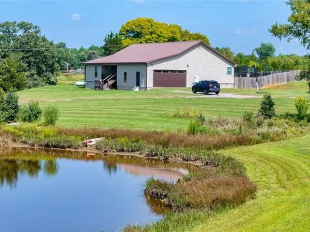 House for sale in Ark
