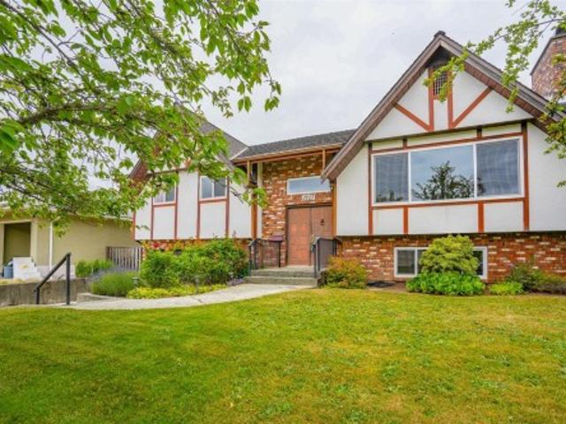 House for sale in Clayoquot, British Columbia