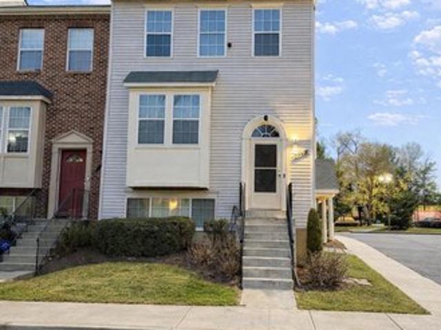 Townhouse for sale in Suitland, Maryland