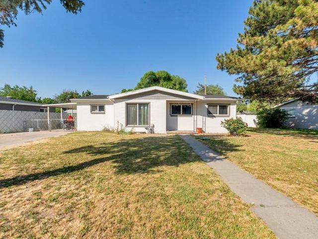 House for sale in West Valley City, Utah