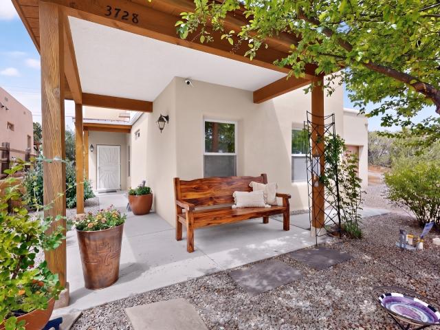 House for sale in Santa Fe, New Mexico