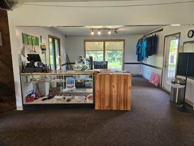 Commercial for sale in Warroad, Roseau County