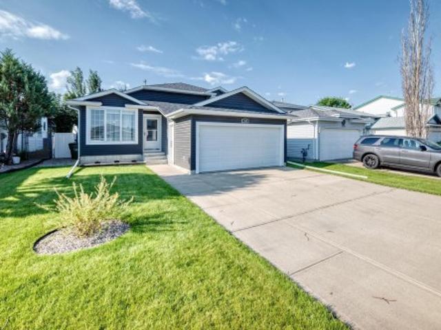 House for sale in Wedgewood, Alberta