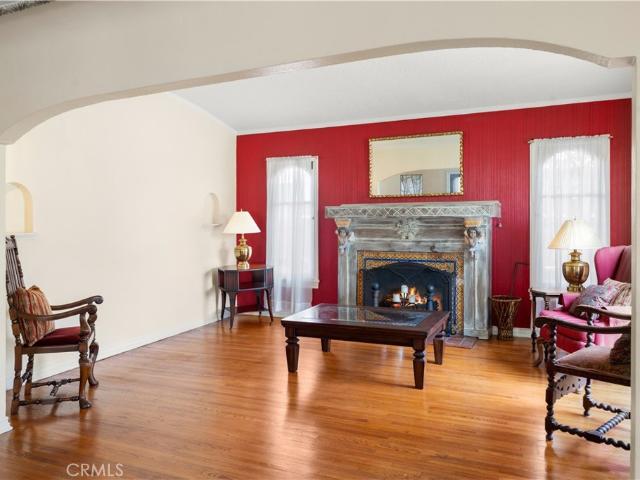 House for sale in Long Beach, California