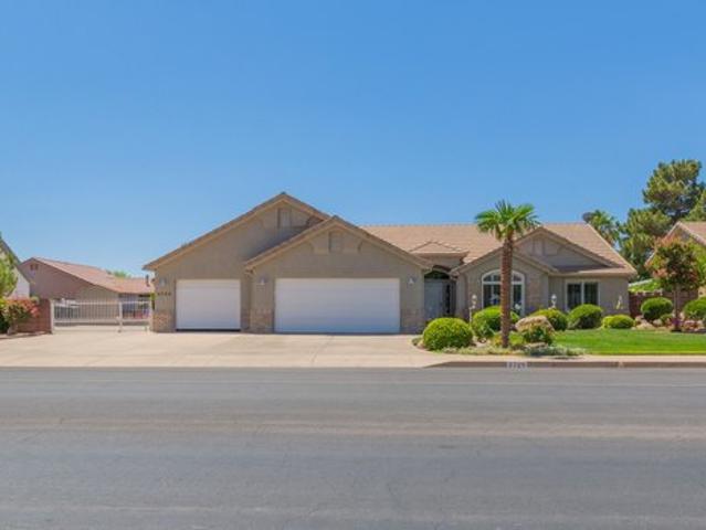 House for sale in Santa Clara, Utah