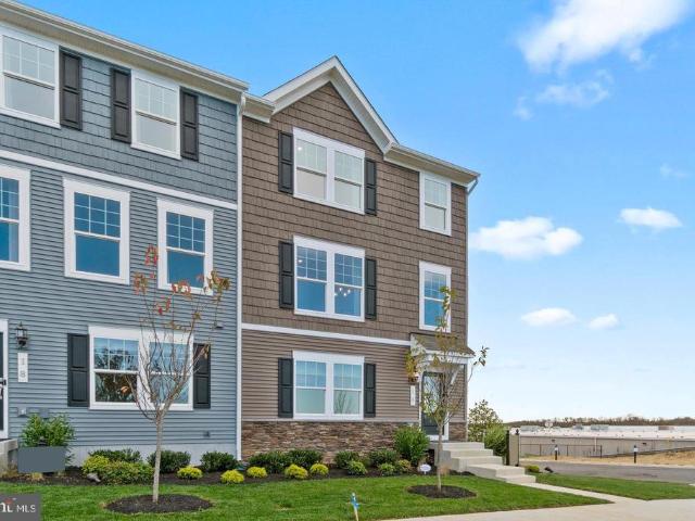 Townhouse for sale in Kearneysville, West Virginia