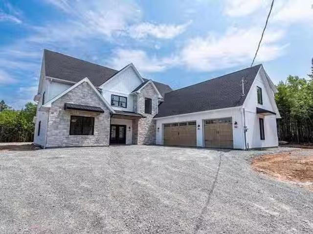 House for sale in Hammond's Plains, Nova Scotia