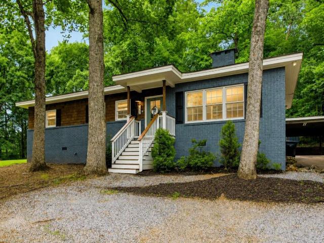 House for sale in Clarkesville, Habersham County