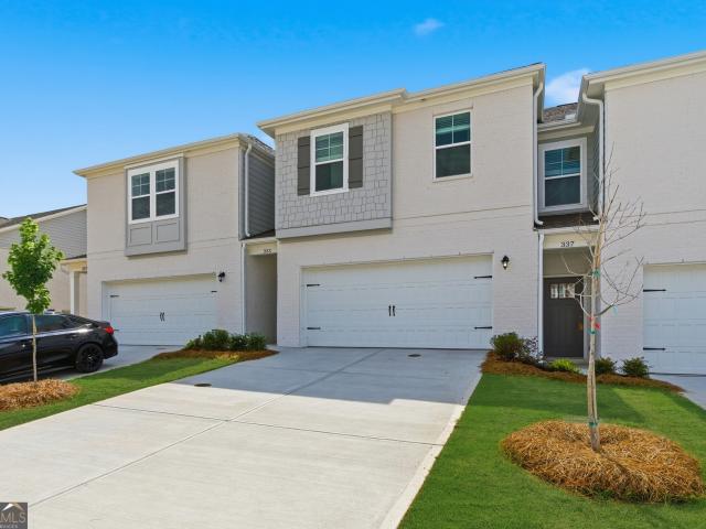 Townhouse for sale in Mcdonough, Georgia