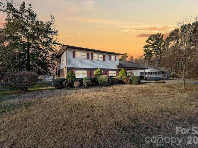 House for sale in Troy, North Carolina