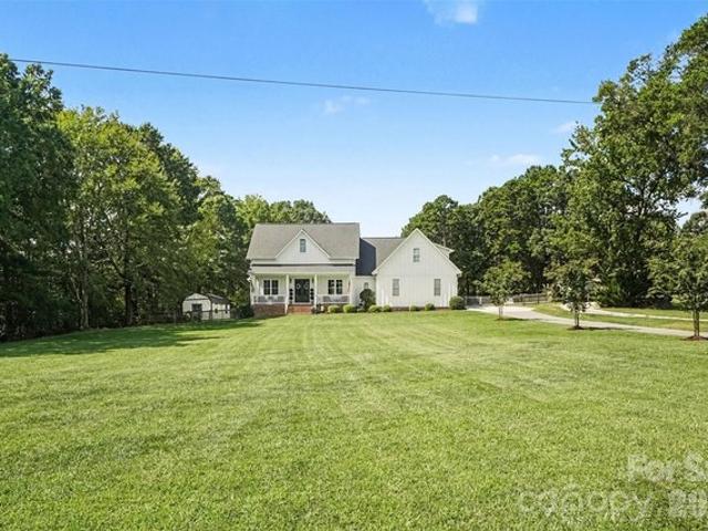 House for sale in Mooresville, North Carolina