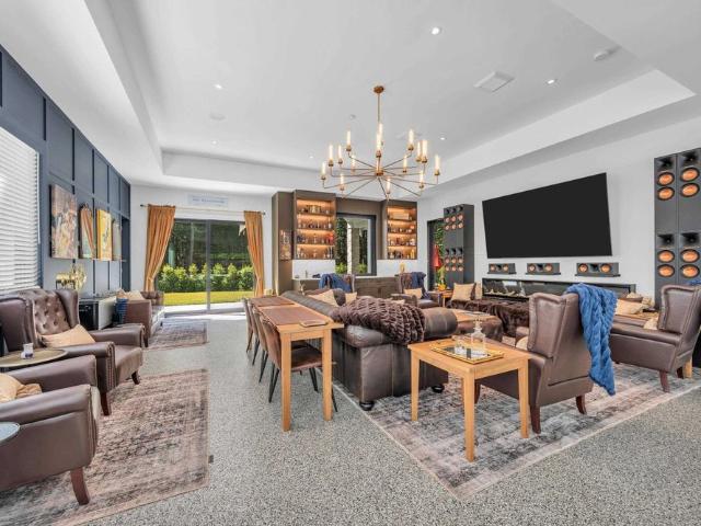 House for rent in Cedardale, West Vancouver