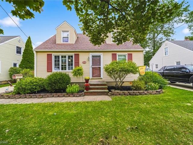 House for sale in Willoughby, Ohio