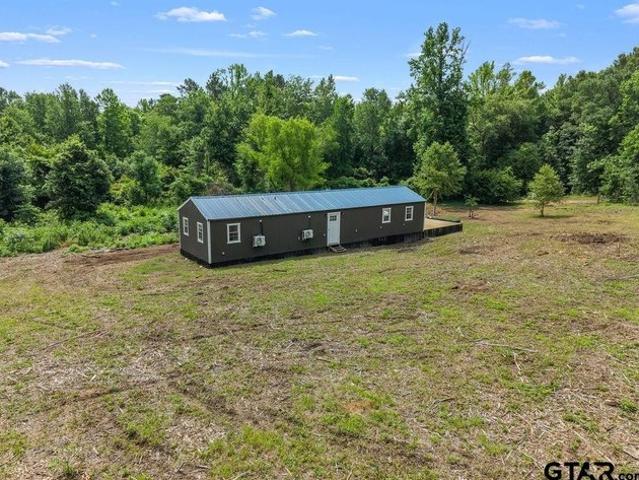 House for sale in Gilchrist, Texas