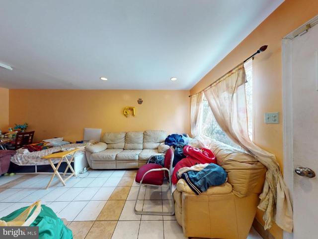Townhouse for sale in Alexandria