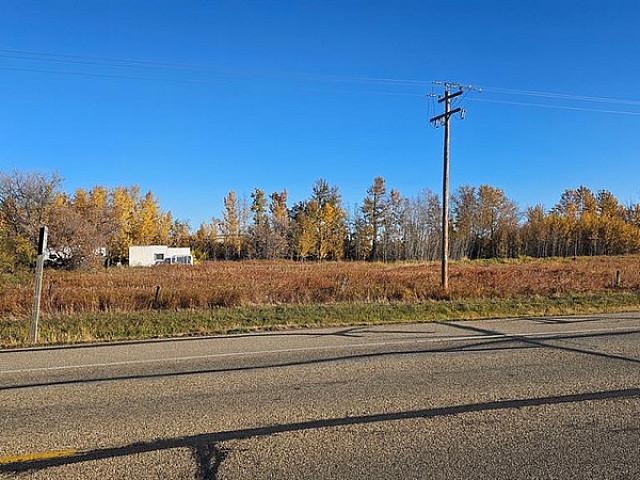 Land for sale in Lacombe, Alberta