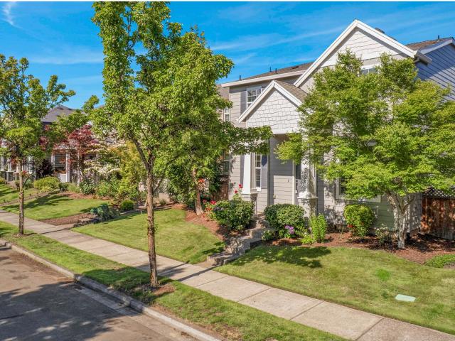 House for sale in Oregonia