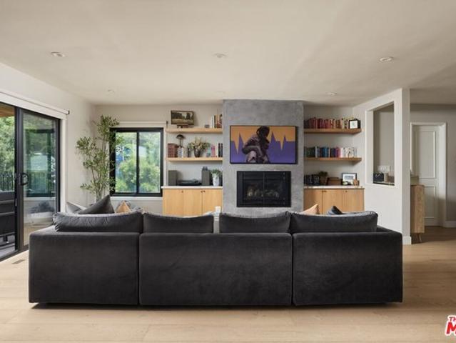 House for sale in Studio City Neighborhood Council District, Canoga Park