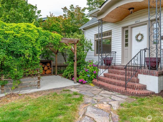 House for sale in Everett, Washington