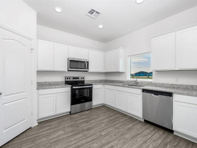 House for sale in Lake Alfred, Florida