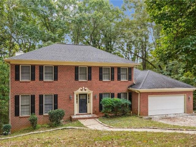 House for sale in Lilburn, Georgia