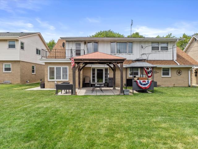 House for sale in Milwaukee, Wisconsin