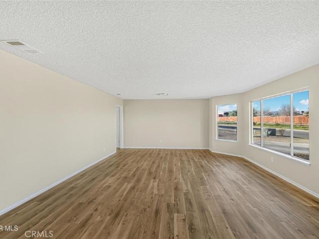 House for sale in Littlerock, California