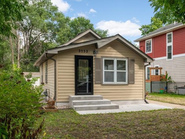 House for sale in Hennepin, Minnesota