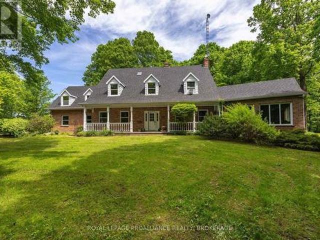 House for sale in South Frontenac, Ontario