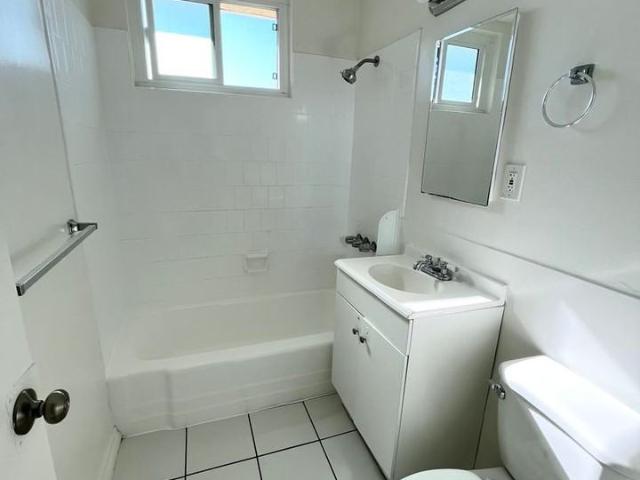 Apartment for rent in Hawthorne, California