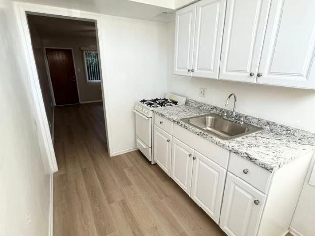Apartment for rent in Hawthorne, California