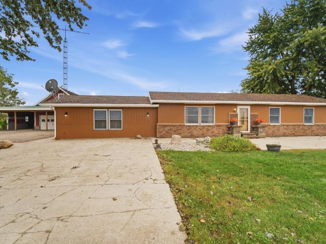 House for sale in Phlox, Greentown