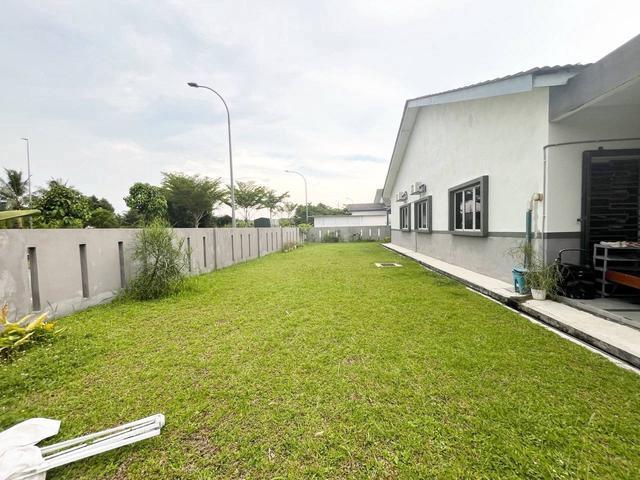 Residential House for sale in Petaling, Alam Impian