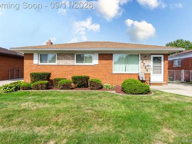 House for sale in Allen Park, Michigan