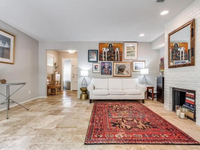 Condo for sale in Addison, Texas