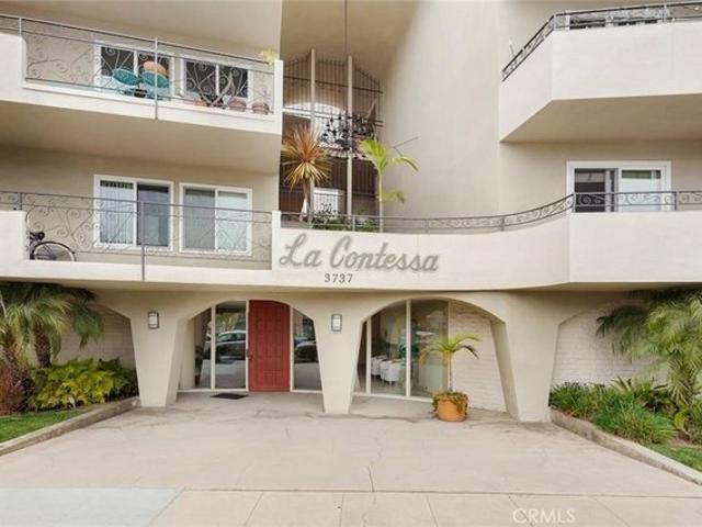 Condo for sale in Long Beach, California