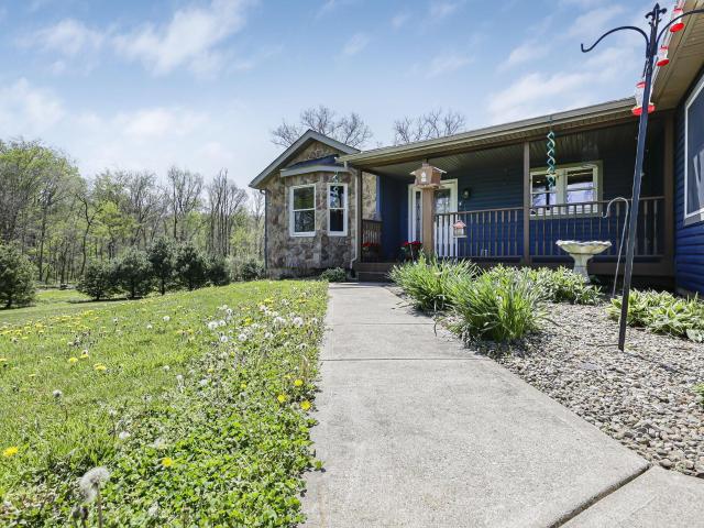 House for sale in Glenford, Ohio
