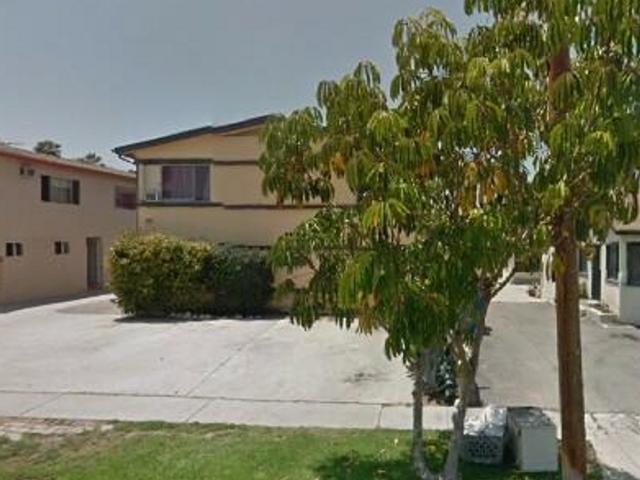 Apartment for rent in Canoga Park, California