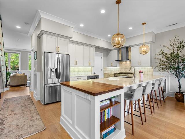 Condo for sale in Chicago Park, Illinois