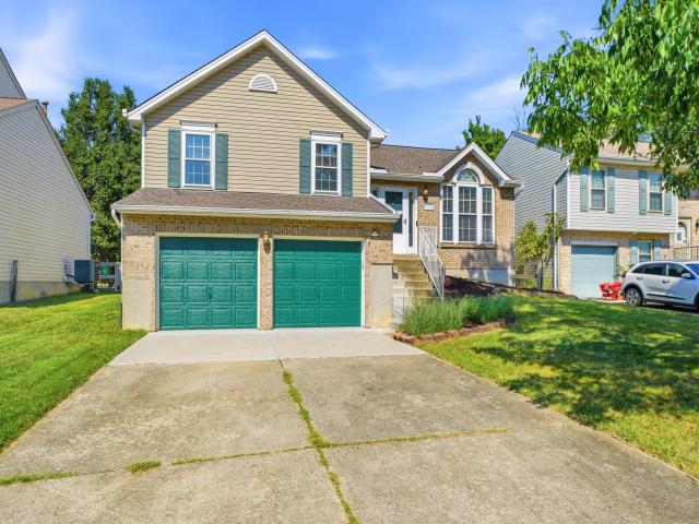 House for sale in Hebron, Boone County