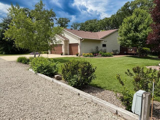 House for sale in Steele, Minnesota