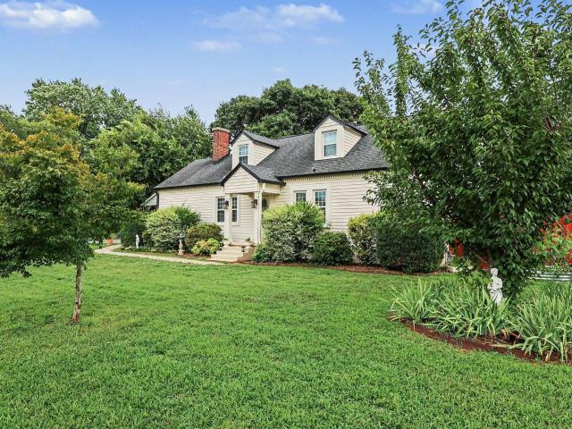House for sale in Alamance, North Carolina