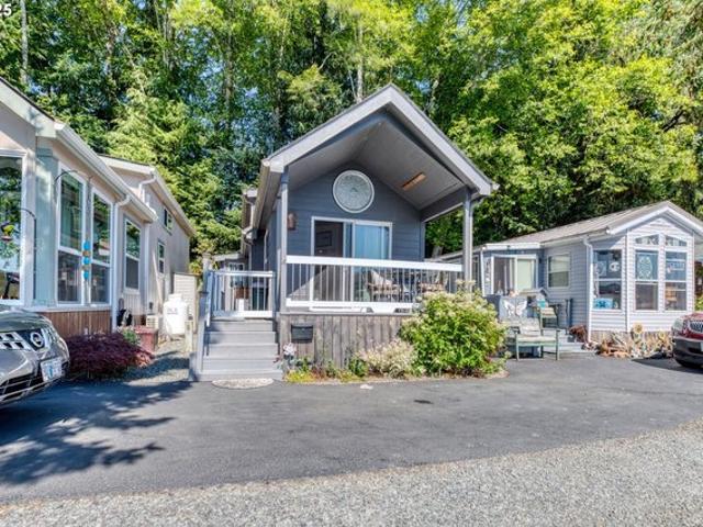 House for sale in Oregonia